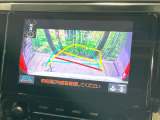 【バックカメラ】駐車時に後方がリアルタイム映像で確認できます。大型商業施設や立体駐車場での駐車時や、夜間のバック時に大活躍!運転スキルに関わらず、今や必須となった装備のひとつです!