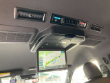 アルパイン12.8インチフリップダウンモニター!