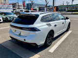 コーナーセンサー付きですので駐車も安心です。