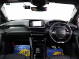 当社の車両は、オークションなどで高評価のお車を厳選して仕入れています。第三者鑑定やオークション評価4点以上にこだわっており、内外装共に状態の良いお車です。是非ご覧になってください。