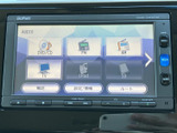 オーディオの選択画面では、DVD・CDやラジオ、テレビなどの項目を一覧できます。使いたい音源を画面から選びやすく、普段の移動に合わせて活用できる便利な装備です。
