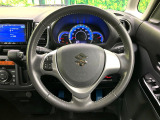 【純正革巻きステアリング】上質な革を使用することで、手にしっかり馴染みとても運転しやすいハンドルです♪