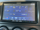 音源の選択肢が画面上に一覧表示され、ラジオやBluetooth Audioなどを選べます。タッチパネルで項目を確認しながら切り替えられるため、使いたい音源を選びやすい構成です。