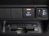 非常時やキャンプなどに役立つAC100Vコンセント付きです。ETCも装備してます。