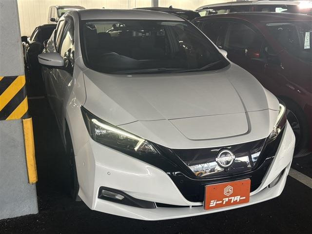 リーフ G 禁煙車 純正9インチナビ フルセグ