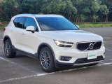 XC40 T4 AWD モメンタム 4WD 4WD 修復歴無し