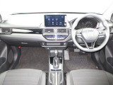 ●『元試乗車』です。この車は、当社(新車ディーラー)で試乗や業務で使用していました。そのため年式が新しく、車検が長く残っています。元試乗車は人気がございます。