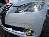 【LEDヘッドライト】悪天候や夜間走行時も良好な視界を確保し安心して運転できる高輝度LEDヘッドライトを装備!点灯速度も早く、消費電力も抑えれます。