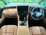 ヴェルファイア ハイブリッド 2.5 Z プレミア E-Four 4WD 