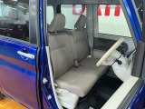 運転席広々