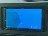 テレビ番組を画面に表示できる装備です。停車中の休憩時間などに映像を楽しめるため、車内で過ごすひとときをより快適にしたい方にうれしいポイントです。