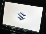 【純正8型ナビ】人気の純正ナビを装備しております。ナビの使いやすさはもちろん、オーディオ機能も充実!キャンプや旅行はもちろん、通勤や買い物など普段のドライブも楽しくなるはず♪