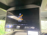 【フリップダウンモニター】大画面モニターで後席でもエンタメをお楽しみいただけます。小さなお子様にも大人気の装備です♪