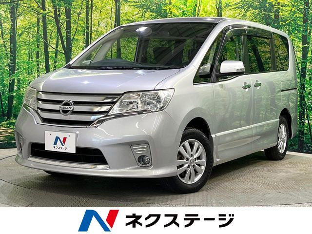 セレナ 2.0 ハイウェイスター Vセレクション 