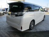 自動車保険も取り扱っております。この機会に保険を見直しましょう♪