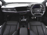 Audiのインテリアはエクステリア同様、優れたデザイン性とクオリティ、そして機能性を兼ね備えております。