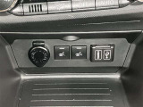 シートヒーター付きです。座面と背もたれをすばやく温めるシートヒーターを内蔵しています。身体を直接温めることができ寒い日も快適なドライブが楽しめます♪