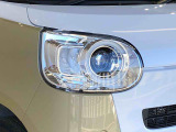☆オートライト機能☆車外の明るさに応じて自動的でヘッドランプを点灯および消灯します。夕暮れ時やトンネルなどで便利です!