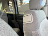 運転席側から助手席のリクライニングが可能です。