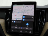 運転席、助手席共にシートヒーター・シートベンチレーションが装備されております。さらには運転席にはステアリングヒーターも搭載されておりますので1年間通して快適にお過ごしいただけます。