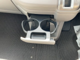 ドリンクホルダーがございます♪