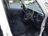 中古車は軽自動車を中心に常時15台程展示しています。展示していないお車も探しますのでお気軽にご相談下さい。