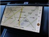 お気に入りの場所の保存や、スワイプ/ピンチ/ズームジェスチャーによるマップ検索、高画質2D/3Dマップの表示が可能です。