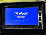 【純正ナビ】人気の純正ナビを装備しております。ナビの使いやすさはもちろん、オーディオ機能も充実!キャンプや旅行はもちろん、通勤や買い物など普段のドライブも楽しくなるはず♪