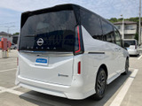 セレナ 1.4 e-POWER ハイウェイスターV 