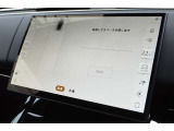 パーキングアシストが搭載していますので運転が不慣れな方には便利な機能です。