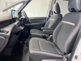 【車内ルームクリーニング済】専門スタッフにより車内はきれいにルームクリーニングを行っております。