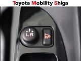 駐車時に便利なキ-フリ-連動オ-ト格納式ドアミラーを装備しています。施錠すると自動的にドアミラーを格納する便利な機能です!