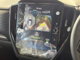 【マルチテレインモニター】車のフロントやサイドのカメラ画像を同時にモニター表示することで、悪路や狭い道を走行時でも周囲の状況確認ができ安心!本格SUVにうれしい装備です♪
