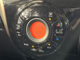 【オートエアコン】一度お好みの温度に設定すれば、車内の温度を検知し風量や温度を自動で調整。暑い&hellip;寒い&hellip;と何度もスイッチ操作をする必要はありません。快適な車内空間には必須の機能ですね♪