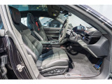 タイカン GTS 4+1シート 4WD 