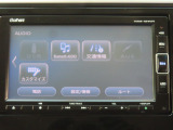 多彩なメディア再生。フルセグ、DVD再生、Bluetooth対応です。