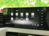 ラジオやテレビ、Bluetoothなど、選べる音源が画面に一覧表示されます。使いたい項目を見つけやすく、乗車する方やその日の気分に合わせて音声を楽しめる便利な装備です。