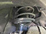 お車を安心してお乗りいただく為には、足回りの定期点検が欠かせません。サービスサポート(有償保証)では無料点検もご提供しており、安心のカーライフをお過ごしいただけるサポート体制が整っています。