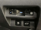 ETC2.0ユニットが搭載。従来のETCに加えて渋滞回避支援や安全運転支援などの情報サービスも提供。より安全で快適な道路利用をサポート。