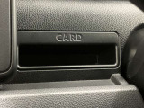 【カードホルダー】各種カードの収納に