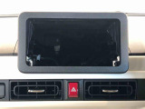 当車両はオーディオレスです。多彩なナビゲーション・オーディオをご用意しております。詳しくは当店スタッフにお問い合わせください。