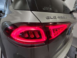 車検や点検でご入庫の際には、メルセデス・ベンツの代車を無料でご利用頂けます。お買いかえのきっかけになる事も多く大変好評を頂いております。乗ってみたいお車などございましたら是非ご相談ください!