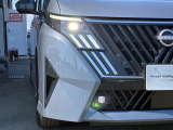 【 LEDヘッドライト 】 青色発光ダイオードを発明した日本人がノーベル賞を受賞し、LEDライトが開発されました。明るく長寿命のライトです。体感して下さい。明るいライトです!