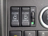 運転席から操作ができるパワースライドドアです!乗り降り便利なうれしい装備です。
