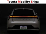 リヤのコンビネーションランプは後続車からも確認しやすいデザインです。