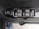 ダイハツディーラーでは「ダイハツ認定U-CAR」という基準を設け、車選びに詳しくないお客様でも「安心して選べる」をご提供しています。