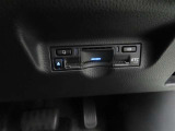 ETCを装備しています。高速道路の料金が後払いなので、料金所で止まることが無く、ノンストップでスイスイ進めます。