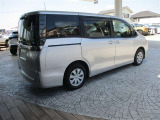 自動車保険も取り扱っております。この機会に保険を見直しましょう♪