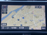 使いやすいインターフェースのナビゲーションシステム。スムーズな操作で、目的地まで快適に案内してくれます。ドライバーをサポートする頼れる相棒です。