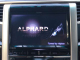 ●アルパイン9型メモリーナビゲーションシステムは車種専用設計●2ゾーン再生や後席からのリモコン操作もできます